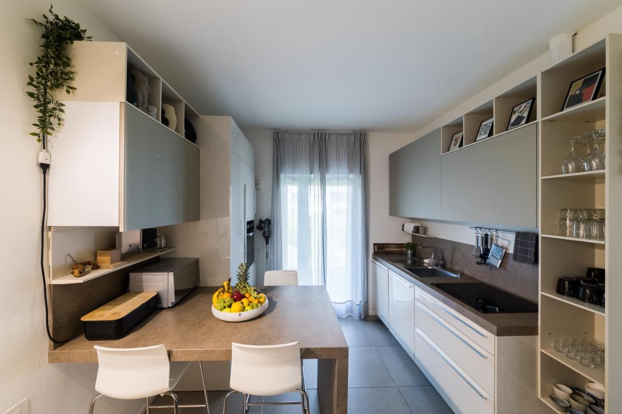 Carly'S Rooms Torbole Sul Garda Εξωτερικό φωτογραφία