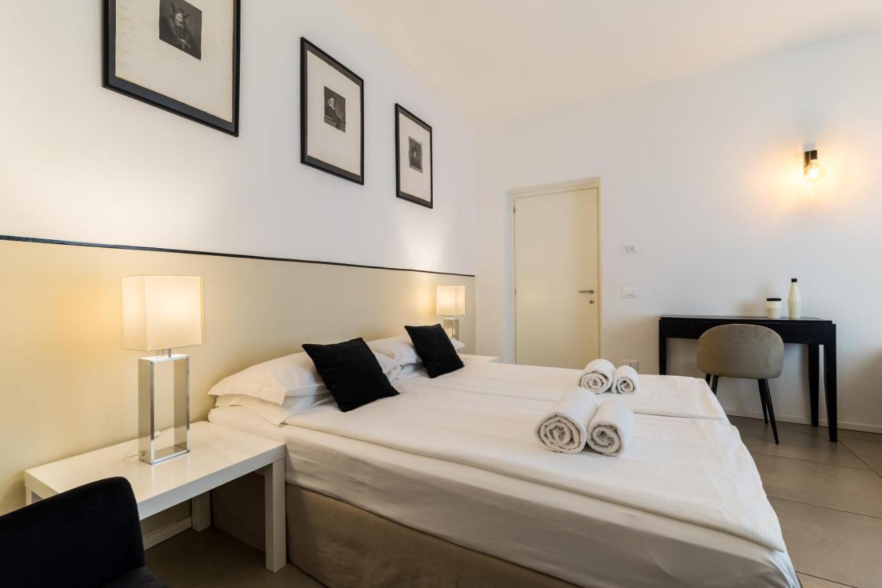 Carly'S Rooms Torbole Sul Garda Εξωτερικό φωτογραφία