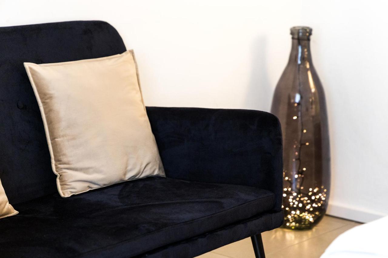 Carly'S Rooms Torbole Sul Garda Εξωτερικό φωτογραφία