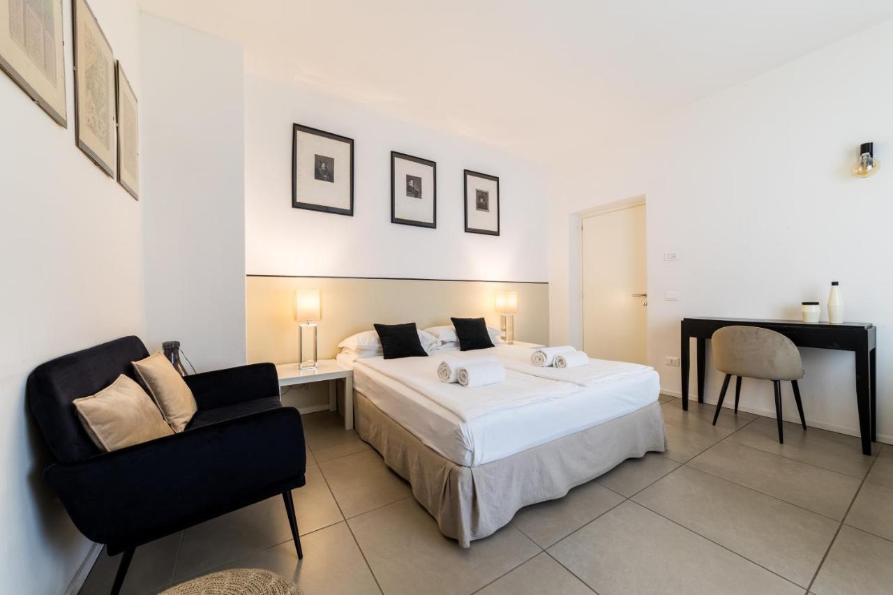 Carly'S Rooms Torbole Sul Garda Εξωτερικό φωτογραφία