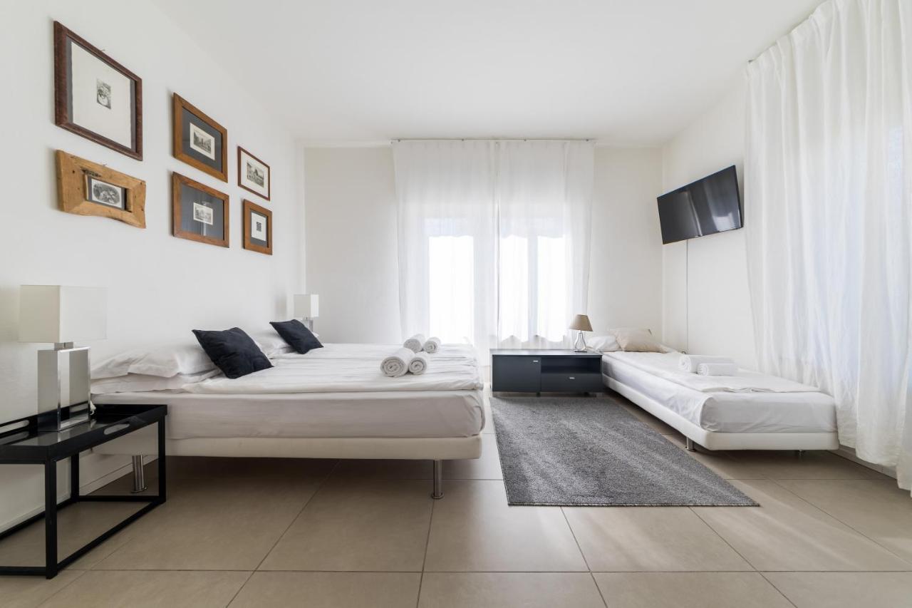 Carly'S Rooms Torbole Sul Garda Εξωτερικό φωτογραφία