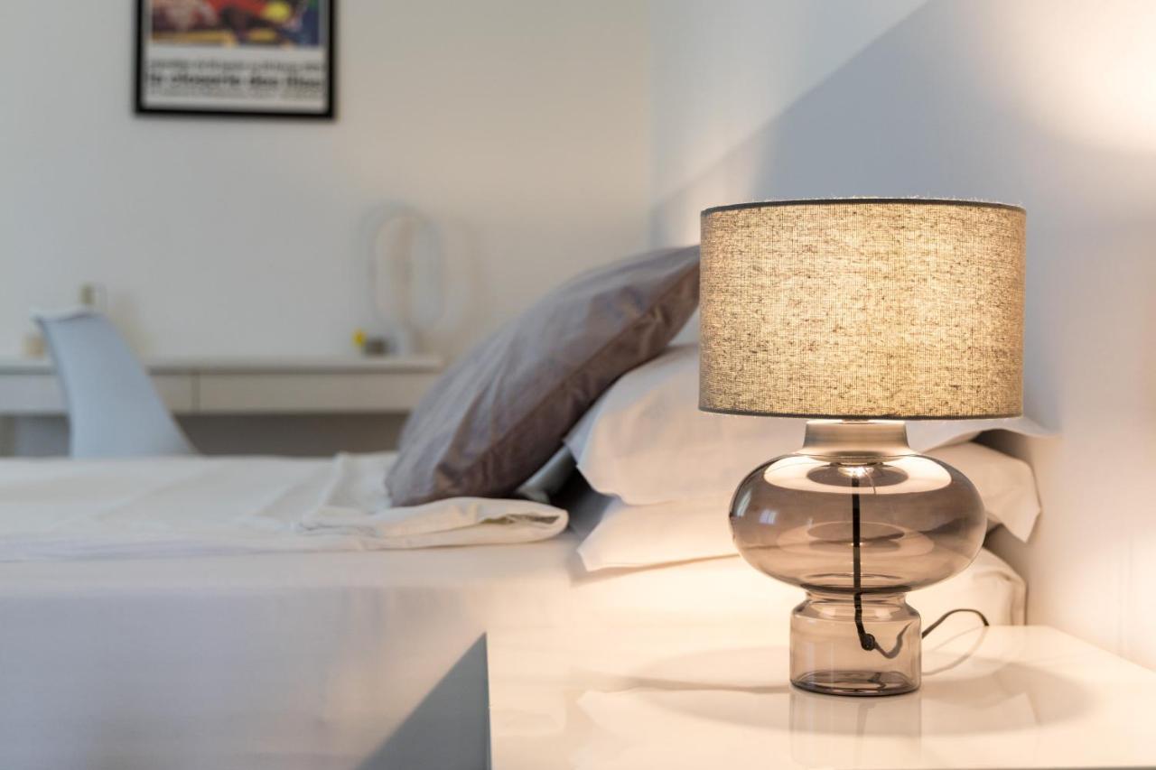 Carly'S Rooms Torbole Sul Garda Εξωτερικό φωτογραφία