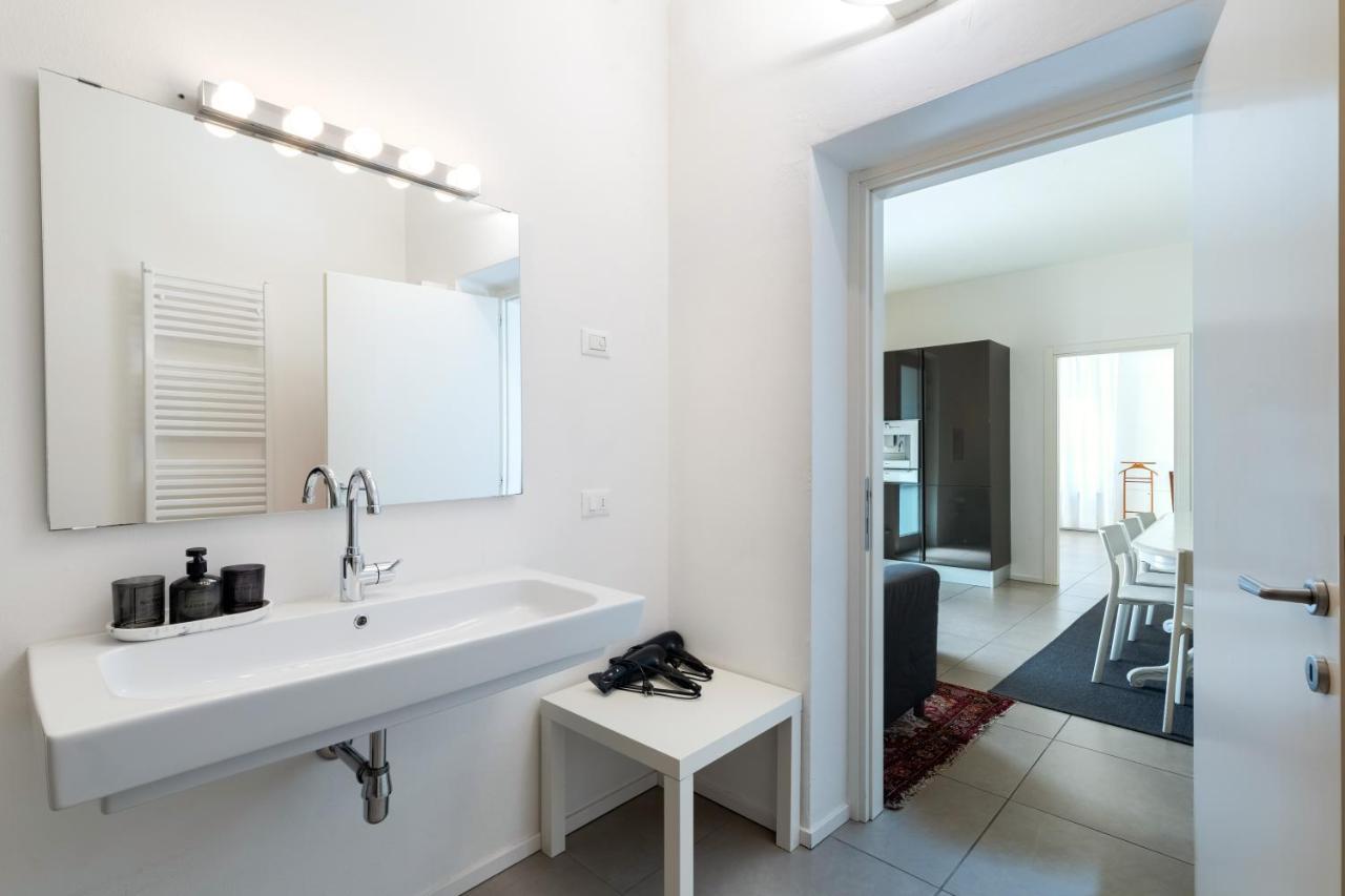 Carly'S Rooms Torbole Sul Garda Εξωτερικό φωτογραφία